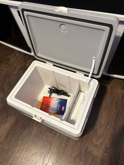 Igloo Kool Mate 32 Portable Thermo Electric Cooler w/ Car Lighter Plug