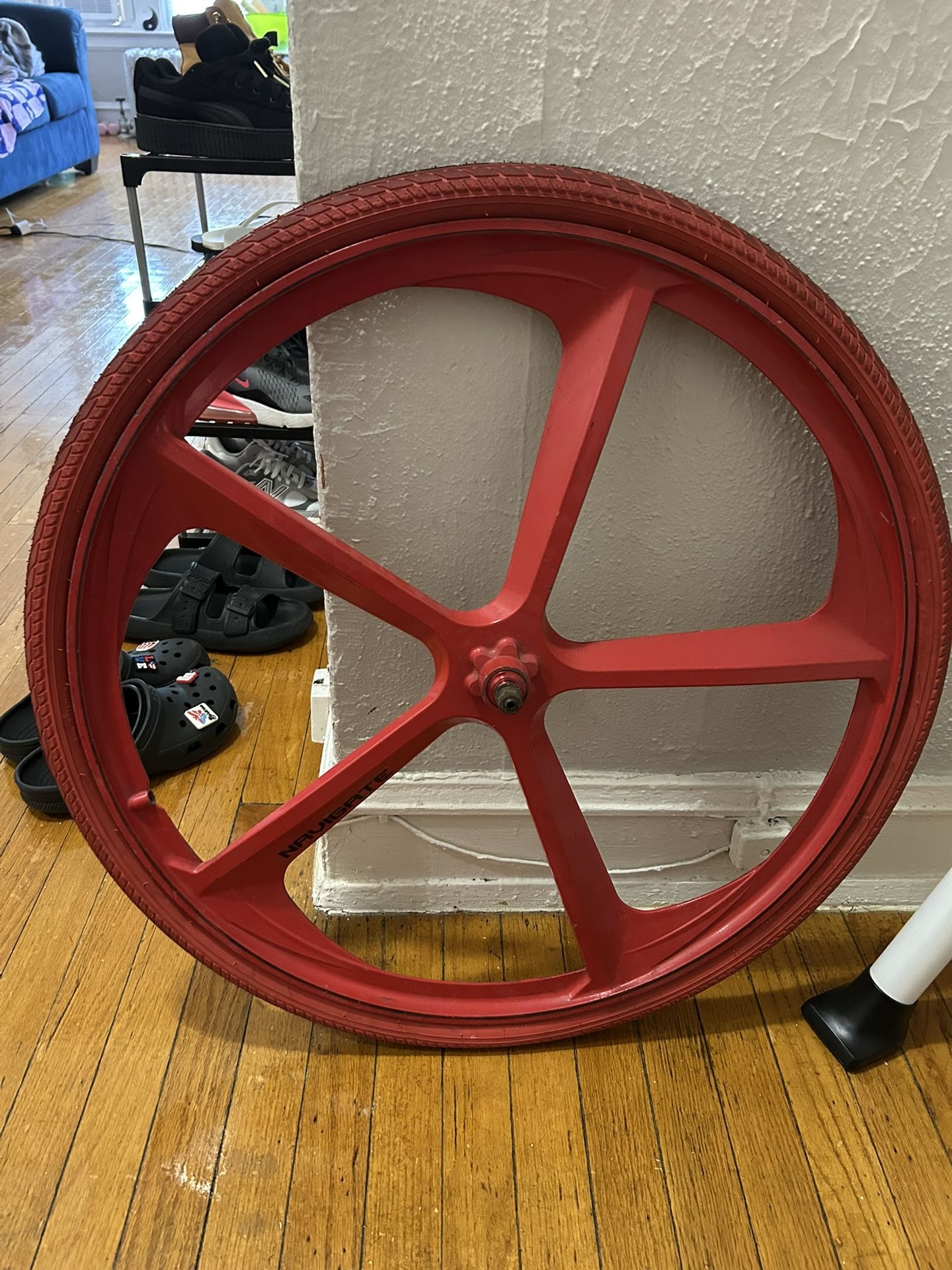 Navigate Spokes Wheel
