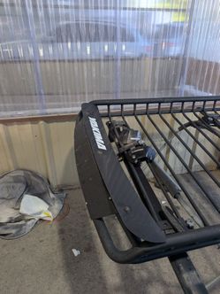 Yakima bike rack and basket