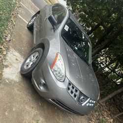 2012 Nissan Rogue 