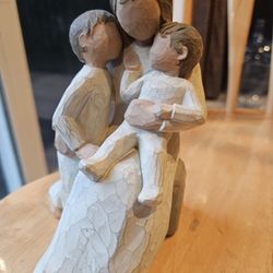 Willow Tree Quietly Encircled By Love Figurine #26100