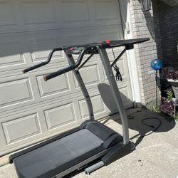 Inclined Treadmill 