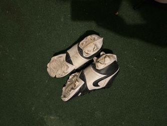 Jordan 1 cleats Size 9