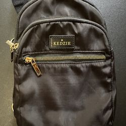 Black + Gold Kedzie Crossbody