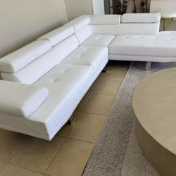 Sectional Sofa 