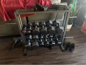 Dumbbell weights with rack PRICES LISTED AT THE BOTTOM UNDER DESCRIPTION 👇👇👇