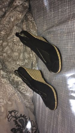 Black wedges size 7