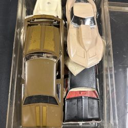 4 Snap Model Cars  Asis