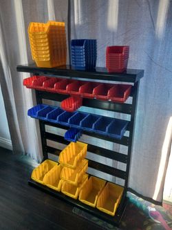 STOREHOUSE 47 Bin Floor Mount Rack

