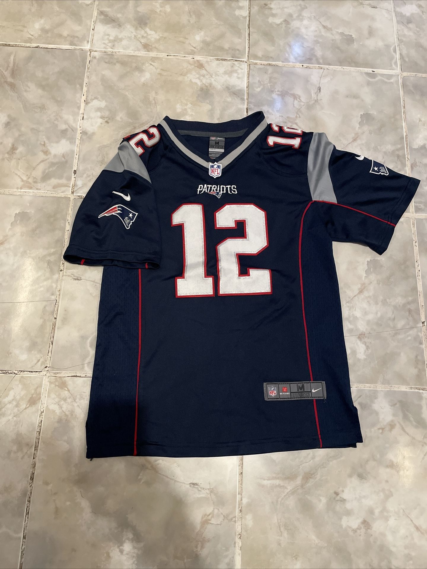 New England Patriots On Field Tom Brady Jersey Kids Medium 10/12 Stitched