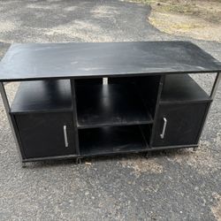 TV Stand / cabinet 