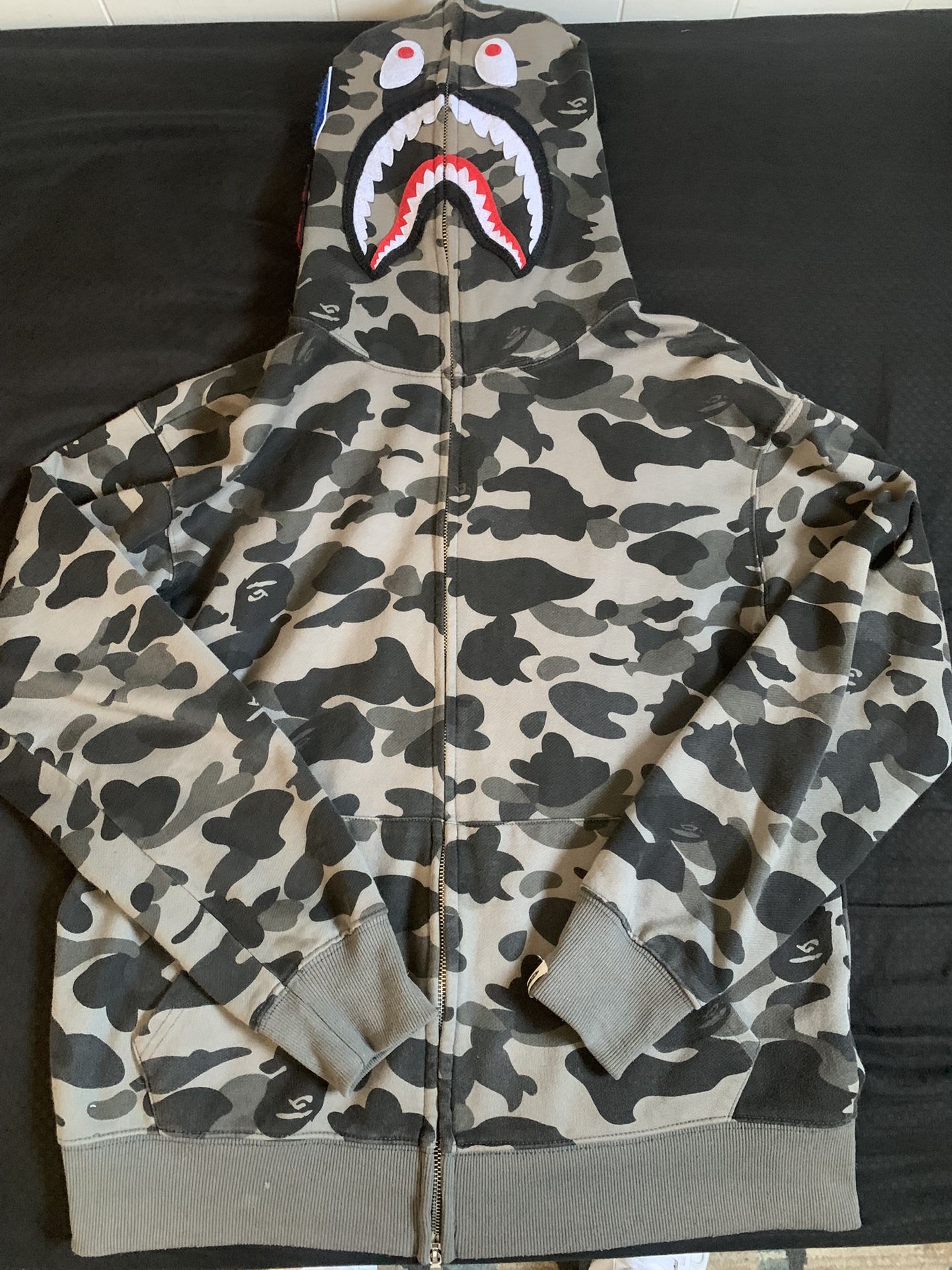 Bape Hoodie Size Medium 