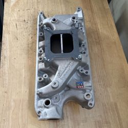 Ford Edelbrock Performer Intake Manifold 