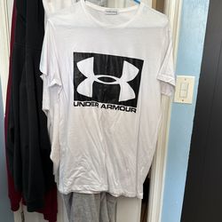 Under Armour Shirt Large 
