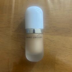 Marc Jacob highlighter $20