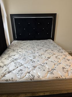 Queen Size Bed