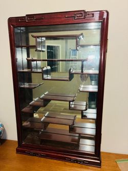 Vintage / antique Chinese rosewood curio cabinet wall cabinet