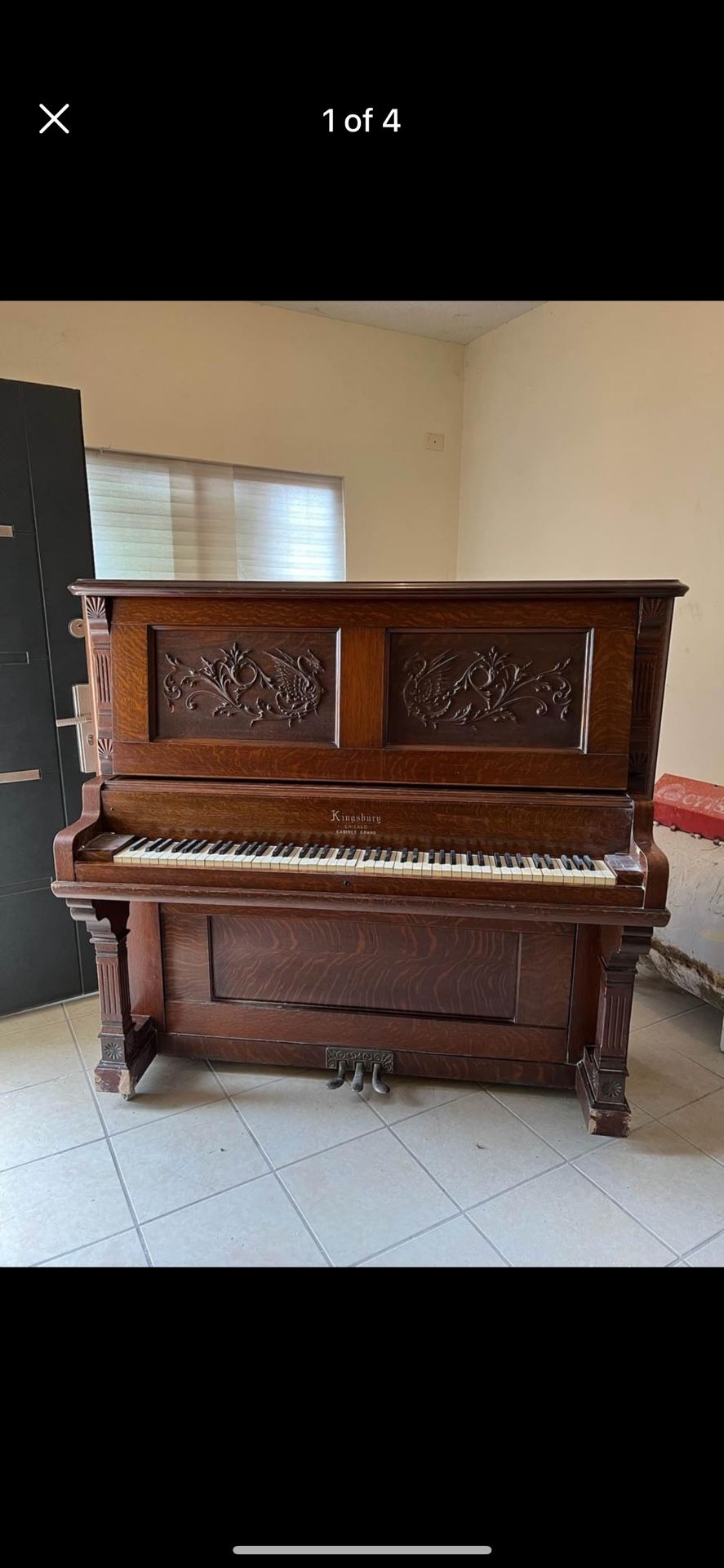 Kingsburry Piano
