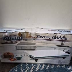 Americana Classics 1500W Electric Griddle NIB