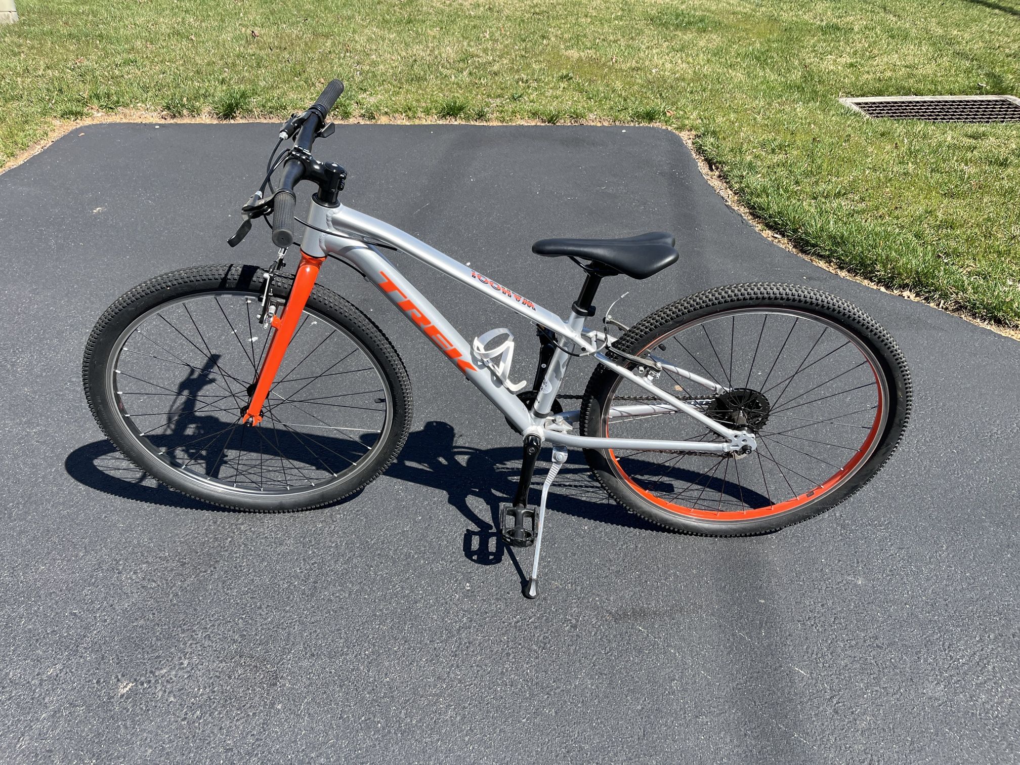 TREK Wahoo 24