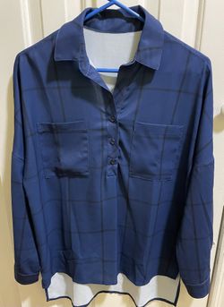 Ladies Button Down Chiffon Plaid 3/4 sleeve Vneck loose shirt.