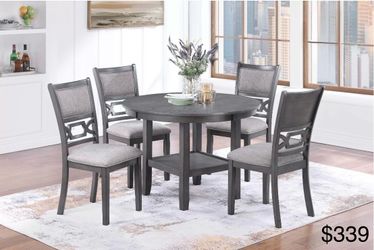 Round dining table set