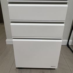 File Cabinet With 3 Drawers 