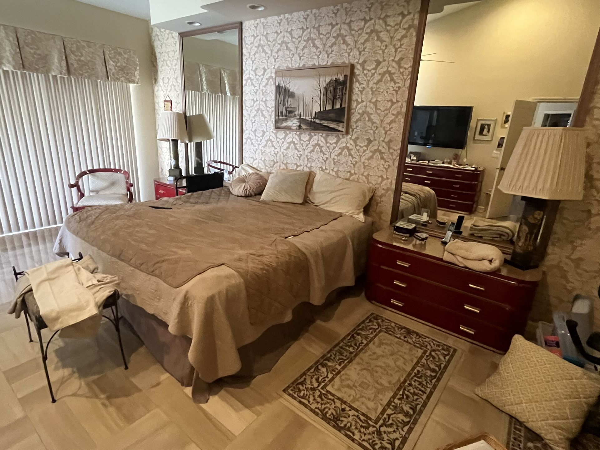 King Bedroom Set with Night Tables