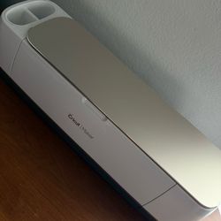 Cricut Maker