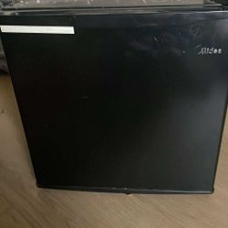 Mini Fridge Refrigerator 