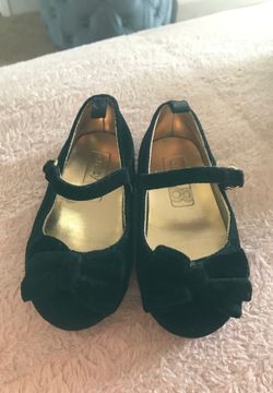 Shoes for toddlers para una niña de dos años