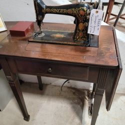 Sewing Machine Singer