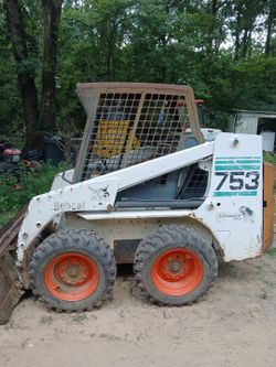 2001 Bobcat 753
