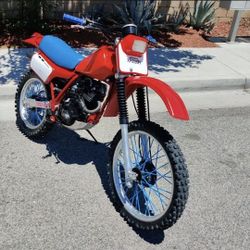 Honda XR 200 New Tune Up Oil Change Carb Clean Hard To Find This Clean Tires Like New Well Worth The 🤑💰🤑💰🤑💰🤑 