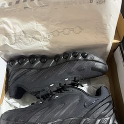 10.5 Nike Air Max ND8