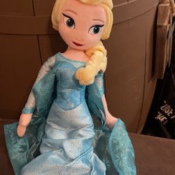 Disney Store Frozen Elsa 20" Doll Plush Soft Stuffed Toy