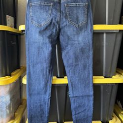 Skinny Jeans - High Rise 