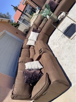Brown sectional recliner couch 🛋️