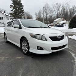 2010 TOYOTA COROLLA S