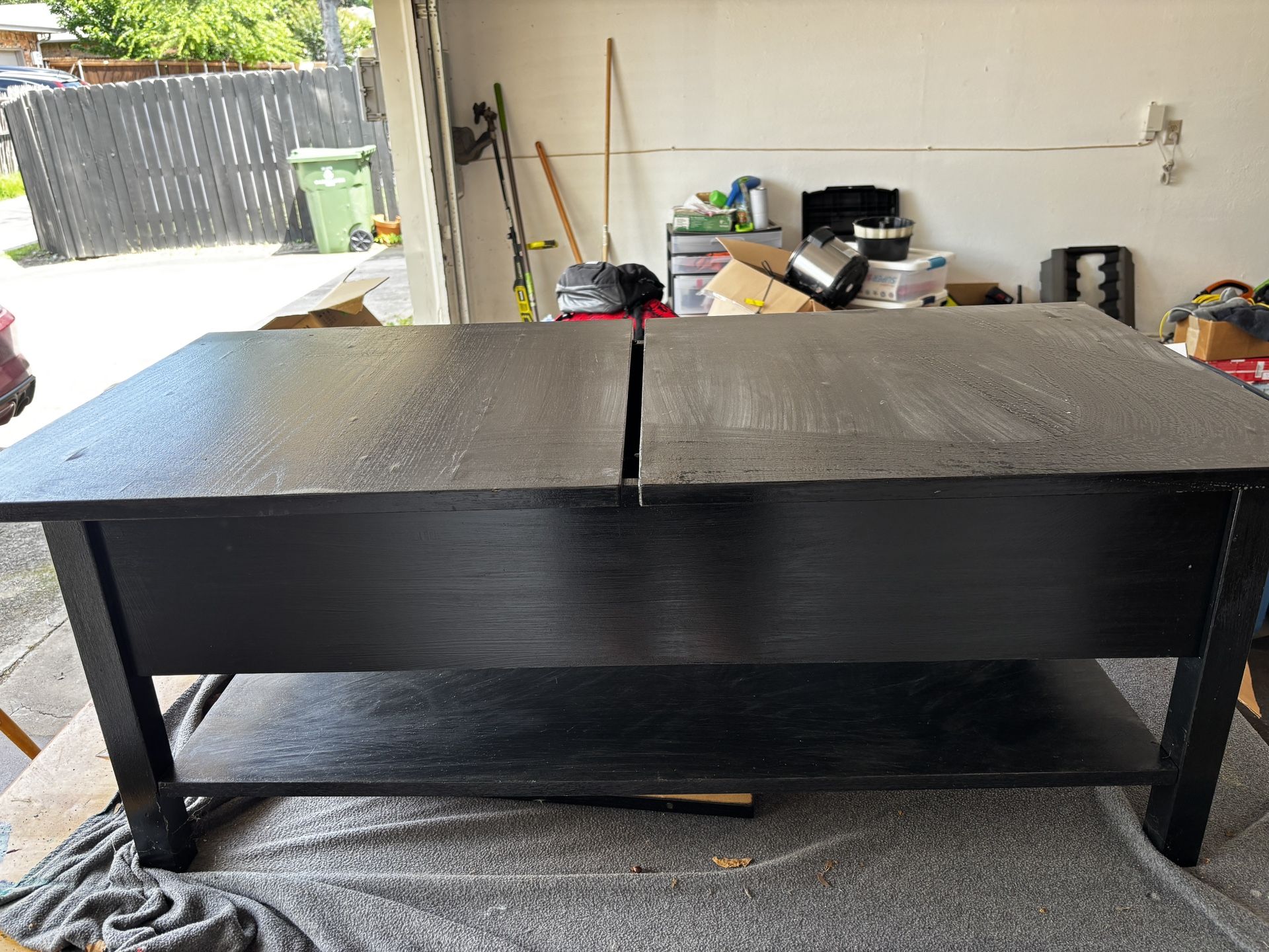 Coffee Table With Expandable Top And Storage Under Table Top