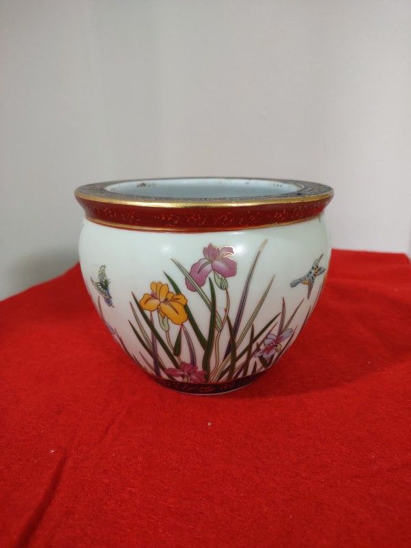 Little Fish Koi or Flower Pot