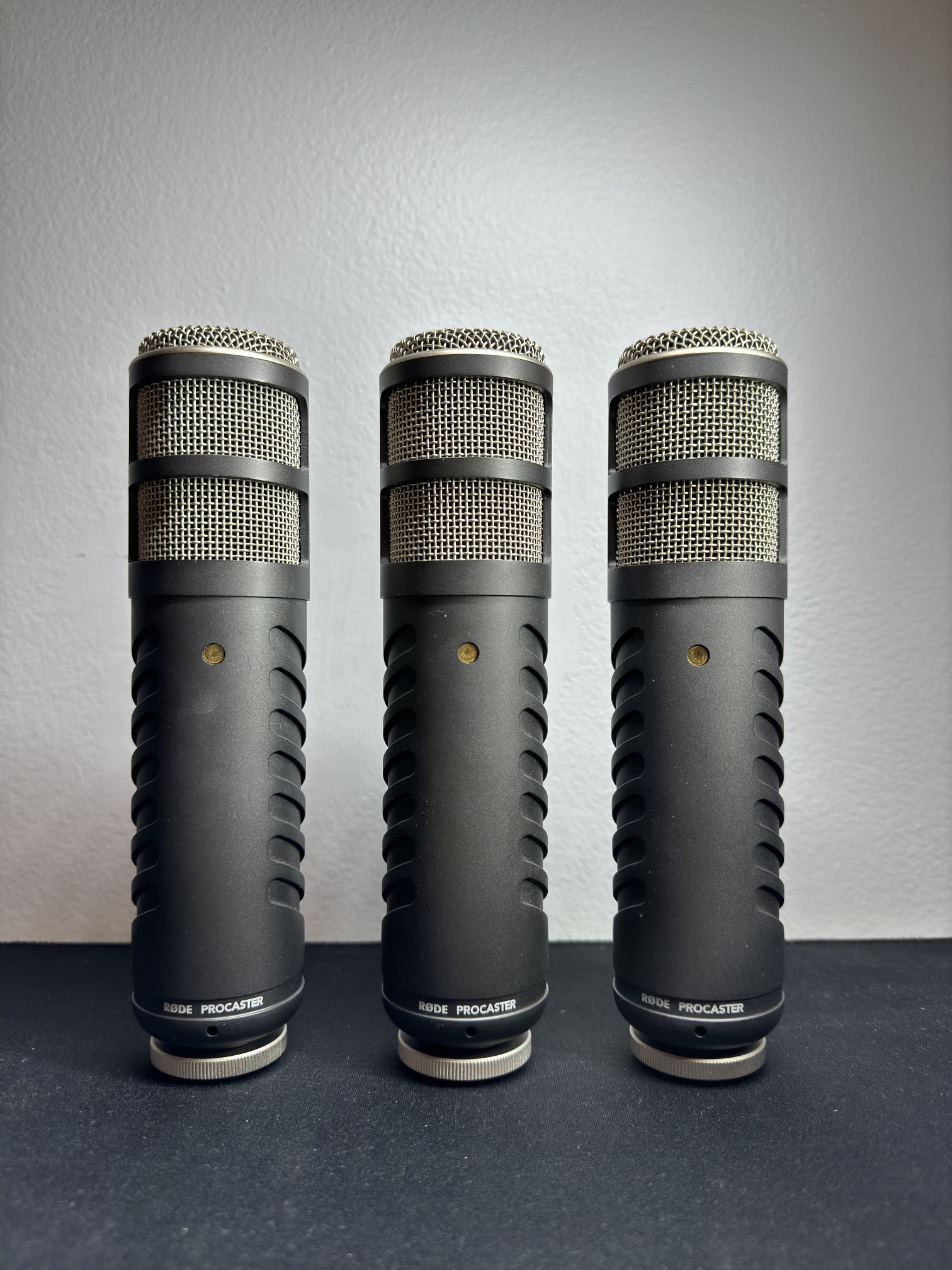 Rode Procaster Broadcast Dynamic Vocal Microphone, Black
