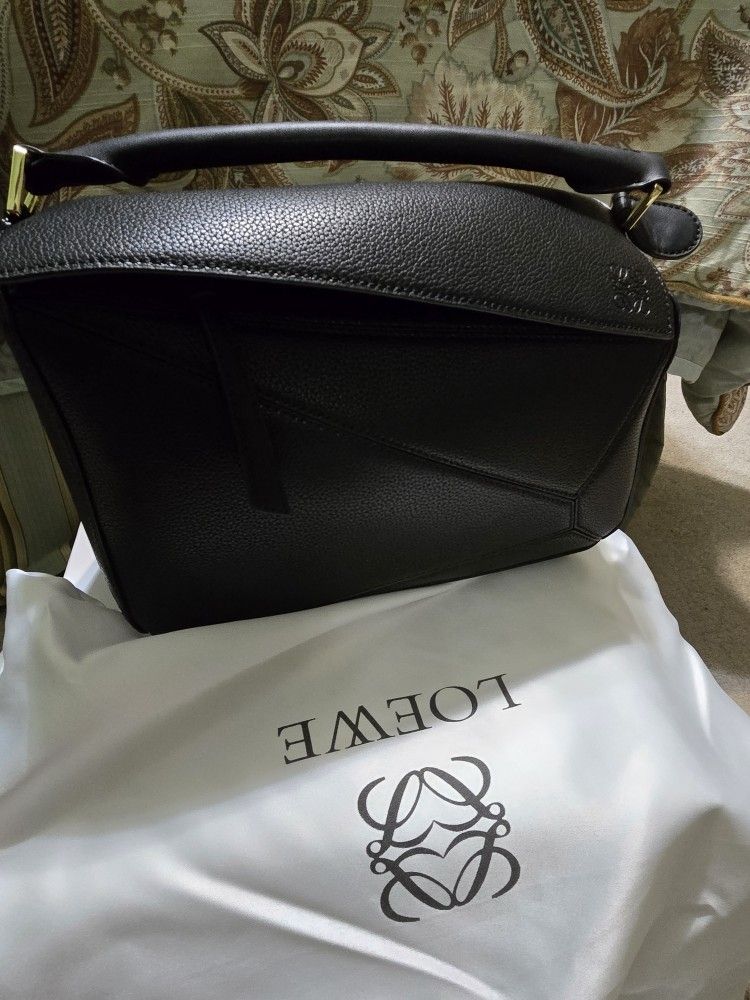 The Puzzle Bag In Black 