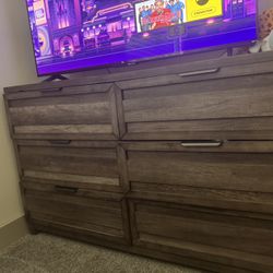 6 Drawer Dresser