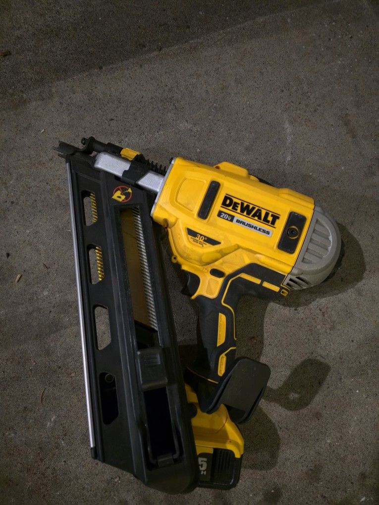 EWALT 20V MAX XR Framing Nailer, Dual Speed, Bare Tool Only (DCN692