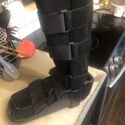 Adult Medical Boot Size 8-13
