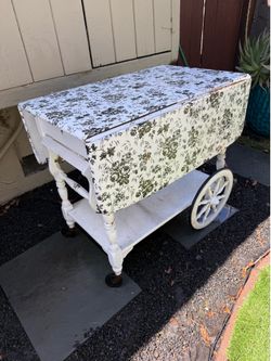 Tea cart