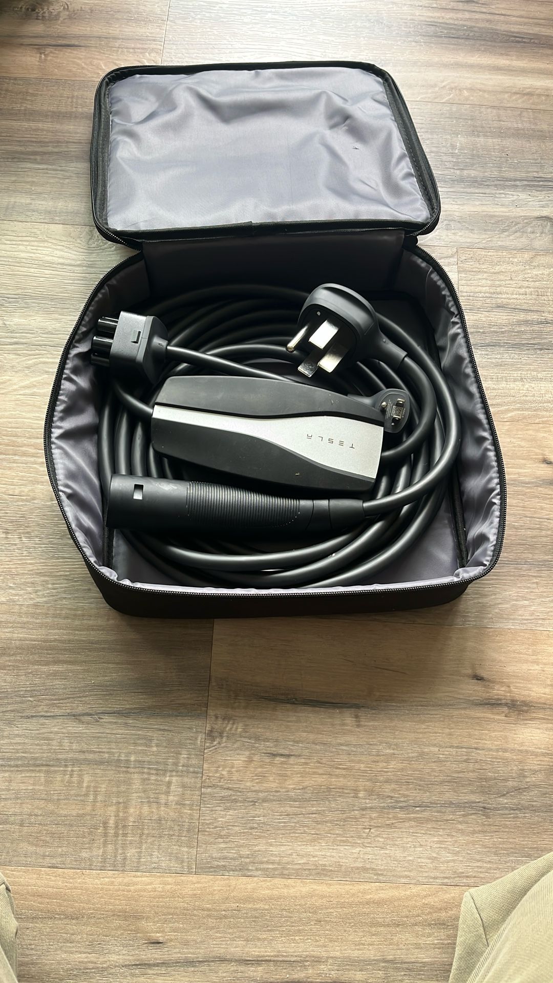 Tesla Gen 2 Charger