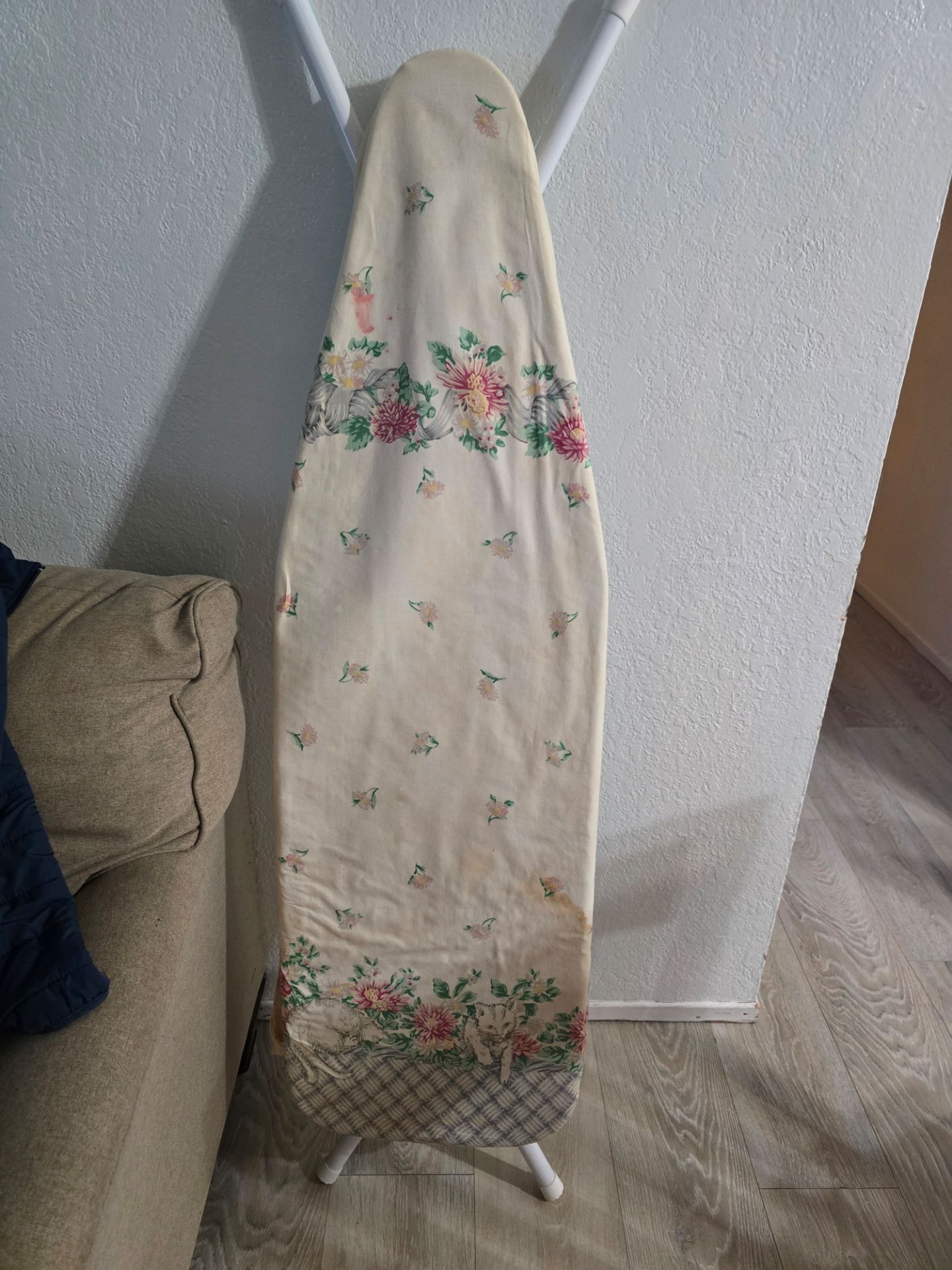 Ironing board / burro para planchar