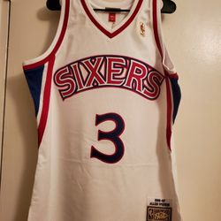 Mitchell & Ness Allen Iverson Philadelphia 76ers 1996-97 Rookie Home Authentic Jersey L 44 NWT